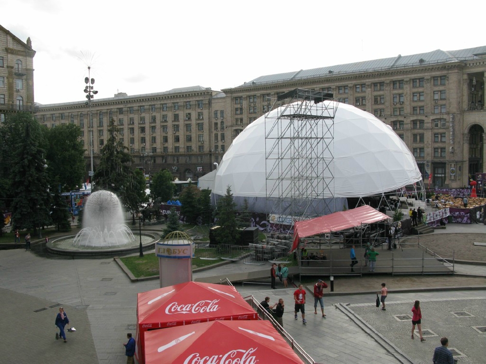 «Без названия»