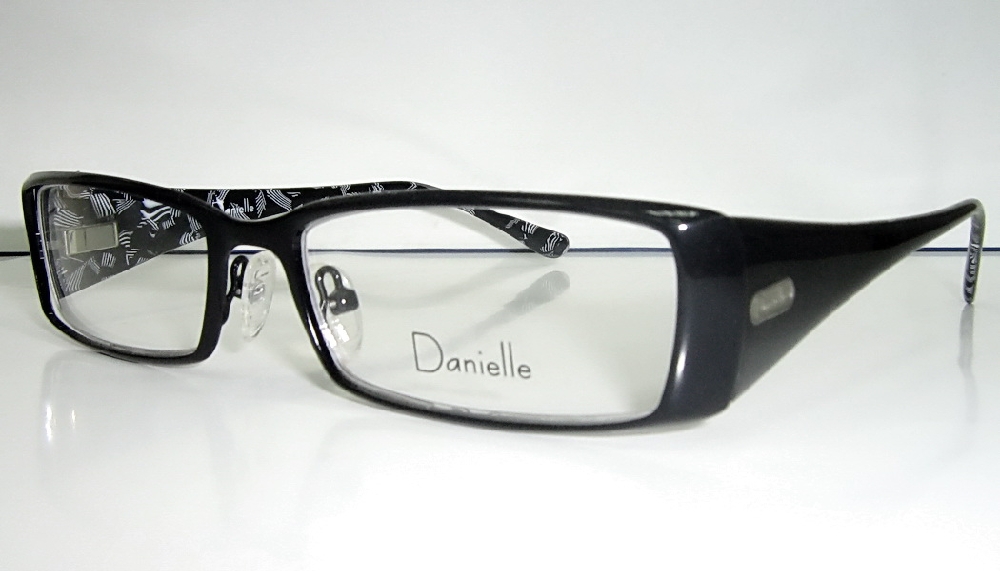 «Danielle. Цена 3640 руб.»
