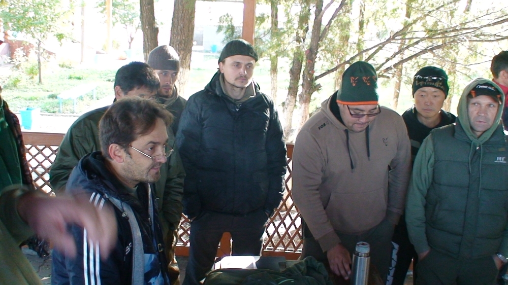 «Без названия»