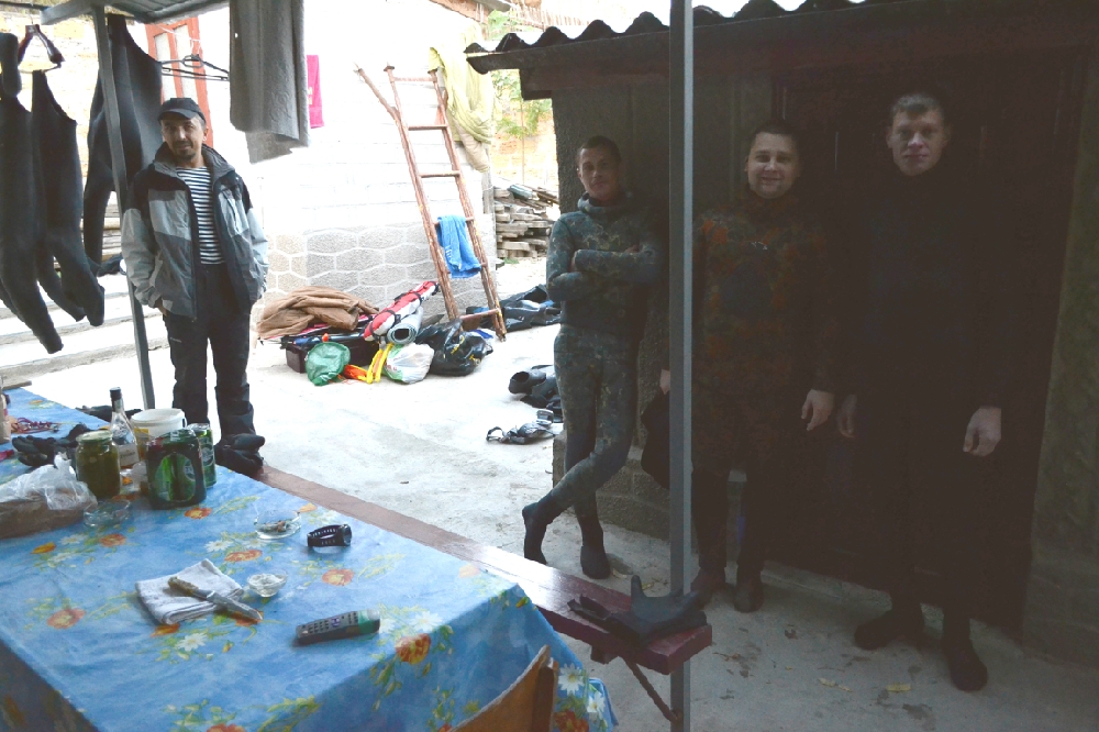 «Без названия»