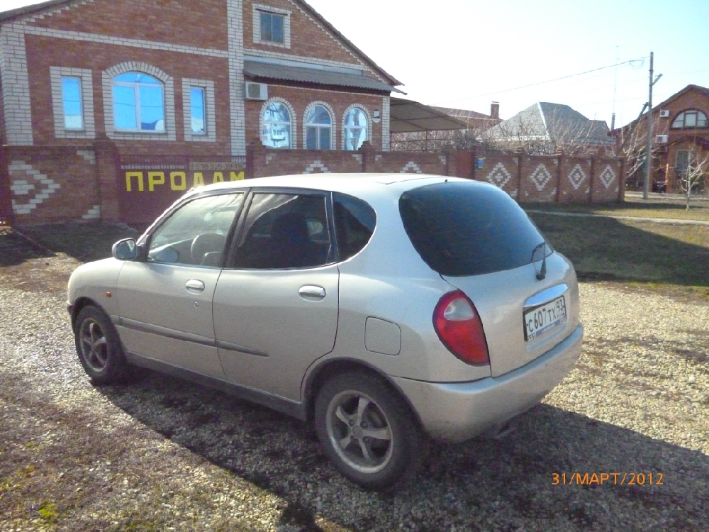 «Без названия»