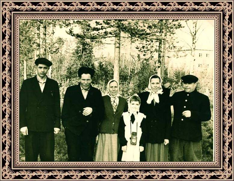 «СТАРОЕ СЕМЕЙНОЕ ФОТО! КОНЕЦ 50-Х ПРОШЛОГО ГОДА. СЕВЕРНЫЙ УРАЛ.»