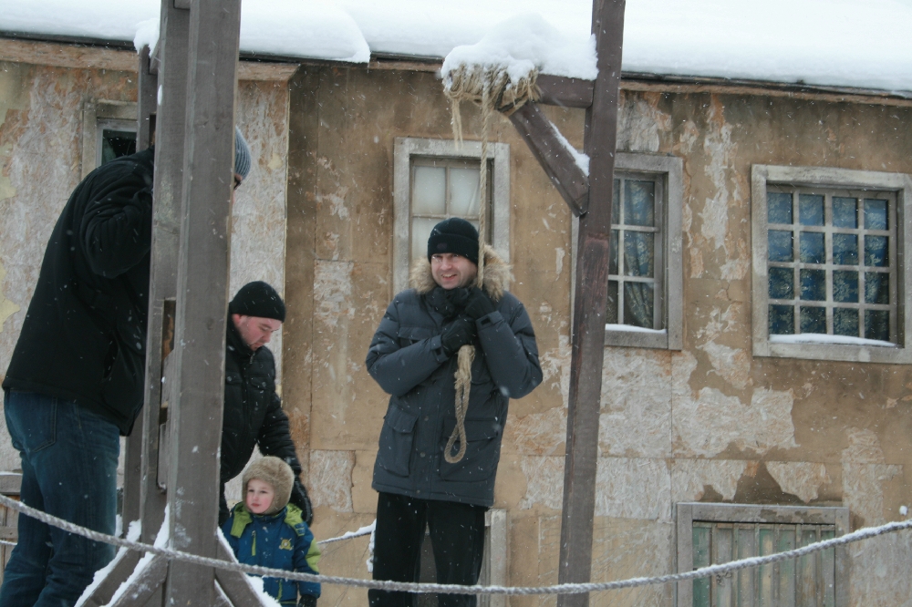 «Без названия»